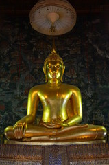statue of buddha