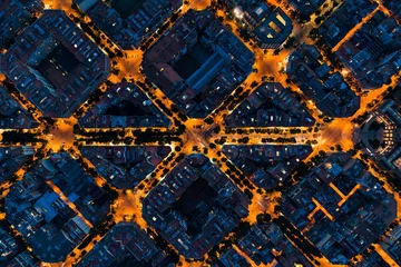 Fotobehang Barcelona straat nacht luchtfoto uitzicht © rabbit75_fot