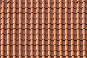 Textura sem emenda de telhas vermelhas. Visão horizontal