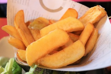 PLAT DE FRITES