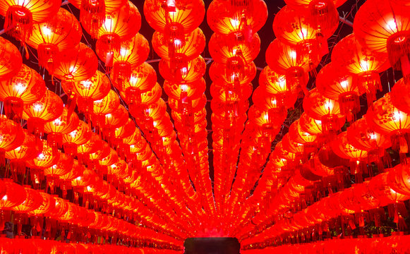 Red chainese latern