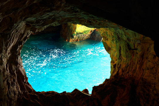 Rosh Hanikra grottoes ,ocean view