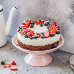 No Bake Berry Cheesecake