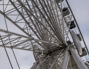 Ferris wheel architecture