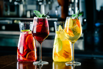 sangria with red and white wine Summer alcohol drink and ingredients. - obrazy, fototapety, plakaty