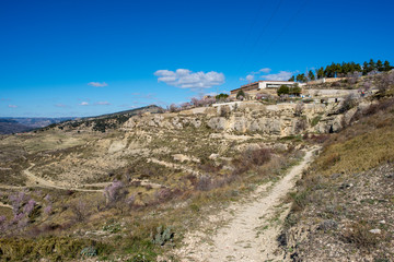 Path through the mountain next to the town of Morella