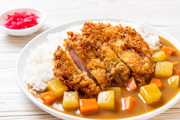 Crispy fried pork cutlet with curry and rice