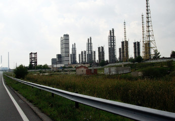 erdölraffinerie petrobrazi rumänien