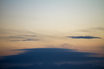 黒い雲