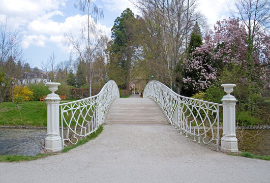Br&uuml;cke &uuml;ber die Oos in der Lichtentaler Allee, Baden-Baden