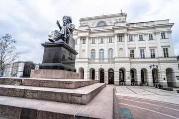 Fototapeta na wymiar Poland, Warsaw, monument to Copernicus