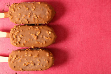 esquimo, chocolate ice cream