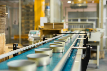 Fototapeta premium canning conveyor, automated line