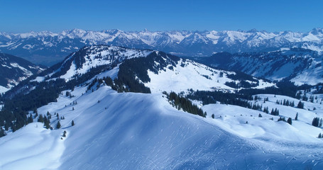 Naklejka premium Bergtour Winter Panorama