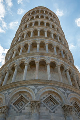 Close view the leaning tower of pisa