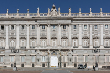 Fototapeta na wymiar palace of madrid