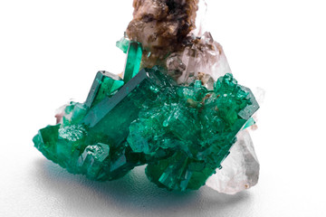 emerald crystals natural gemstone for jewetry , stone hight quality rough raw emerald 