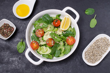 Salad of raw vegetables