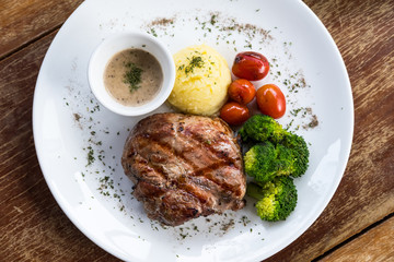 pork stake with vegetable