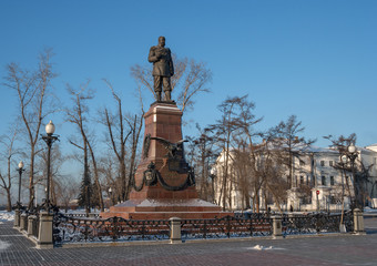 Fototapeta premium The beginning of autumn in Tunkinskie loaches the mountains Eastern Sayan 
