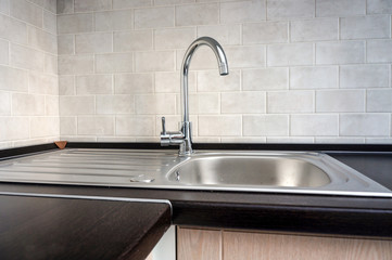 sink in kitchen