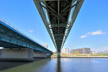 多摩川大橋の裏側