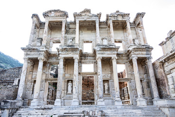 Ephesus ancient city Ephesus which was established as a port, was used to be the most important commercial centre. Ephesus in the UNESCO World Heritage List