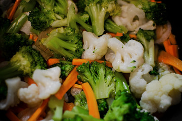 Vegetable mix with carrot, broccoli and cauliflower.
