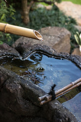 日本のつくばい　和風イメージ