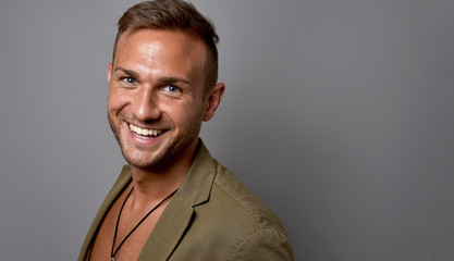 Portrait junger Mann