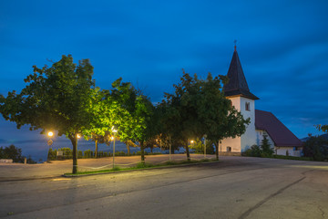Fototapeta na wymiar Sveti Marjeta in Smarjetna Gora, Kranj, Slovenia