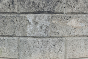 Frontal Brickwall