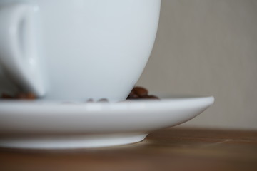 Kaffeetasse mit Kaffeebohnen