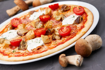 pizza with mushrooms
