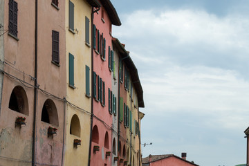 Palazzi colorati a Brisighella. Faenza. Emilia Romagna.