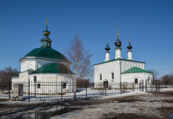 Fototapeta na wymiar Orthodox Church in spring.