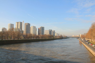 Obraz premium Beautiful sky over river seine, Paris capital and the most populous city of France