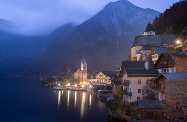 Fototapeta na wymiar Autumn view Of Hallstatt, Hallstatt , Austria