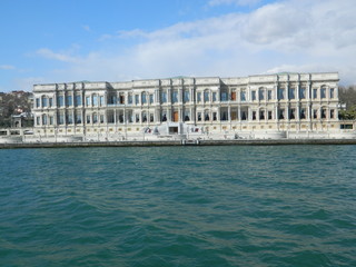 Fototapeta premium Turkey. Istanbul. View of the Dolmabahche Palace from the Bosphorus
