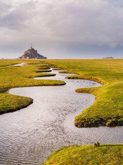 Zig zag vers le Mont st michel