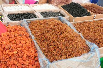 dried fruits at bazaar