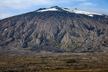 The volcano Snaefellsjokul - the gates of the underworld, the beginning of a Journey to the center...