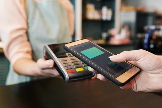 Mobile payment in cafe