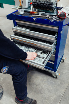 Reparing an engine in the factory.