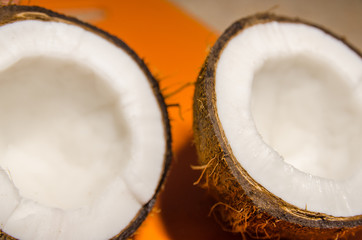 the process of cutting the coconut 