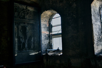 Fototapeta na wymiar window in the old fortress