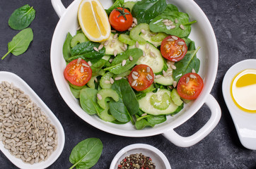 Salad of raw vegetables