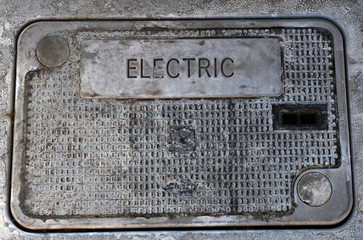 Underground electrical box