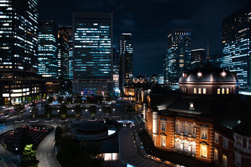 夜の東京駅～KITTEの屋上から～