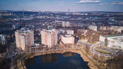 Obraz premium Aerial view of drone flying over city